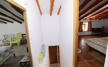 Property slide 25