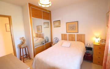 Property slide 31