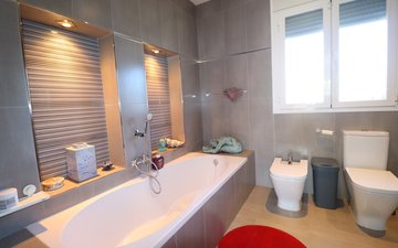 Property slide 38
