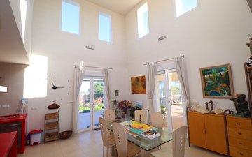Property slide 16
