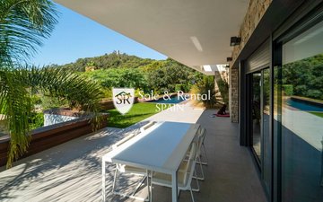 Property slide 7