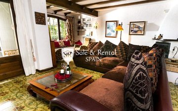 Property slide 10
