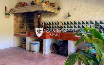 Property slide 42