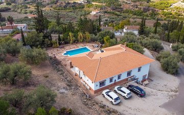 Property slide 14