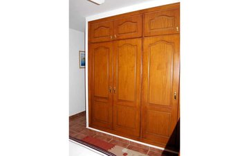 Property slide 22