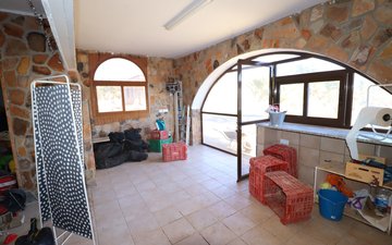 Property slide 40
