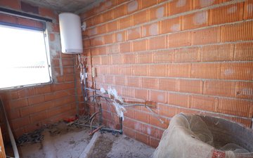 Property slide 21