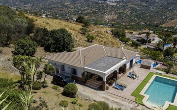 Property slide 43