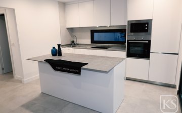 Property slide 17