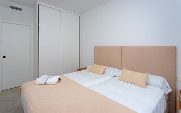Property slide 32