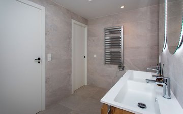 Property slide 17