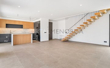 Property slide 10