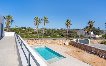 Property slide 25