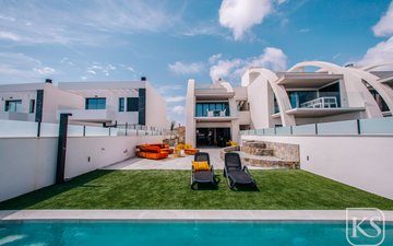 Property slide 21