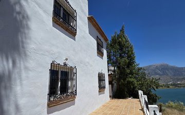 Property slide 30