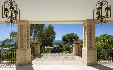 Property slide 8