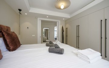 Property slide 25