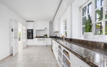 Property slide 15