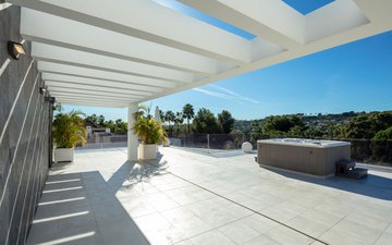 Property slide 18