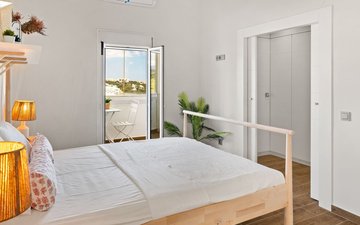 Property slide 42