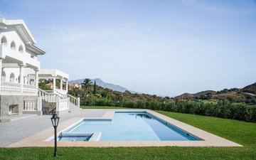 Property slide 4