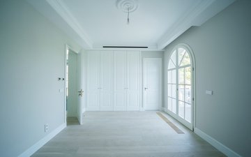 Property slide 21