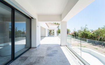 Property slide 25
