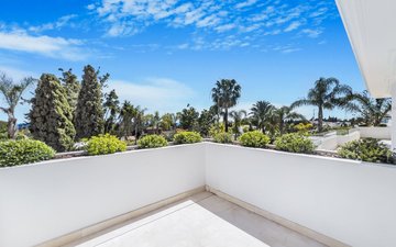 Property slide 36