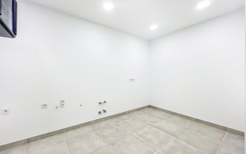 Property slide 50