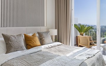 Property slide 24