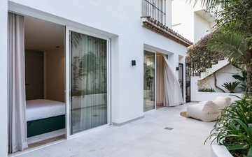 Property slide 30