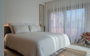 Property slide 28