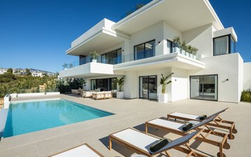 Property slide 20