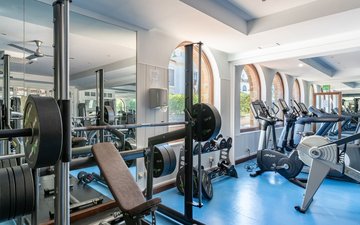 Property slide 25