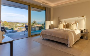 Property slide 10