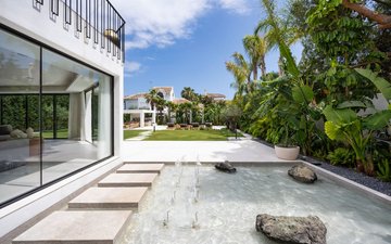 Property slide 31
