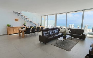 Property slide 8