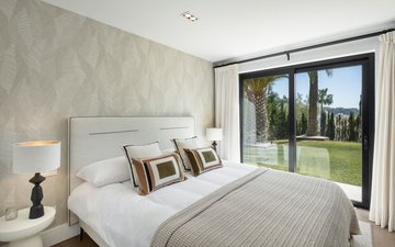 Property slide 17