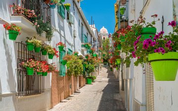 Slajd nieruchomości 2