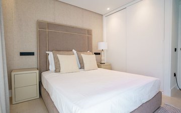 Property slide 20