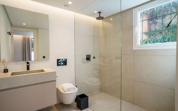 Property slide 29