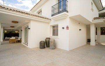 Property slide 41