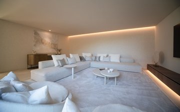 Property slide 34
