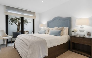 Property slide 10