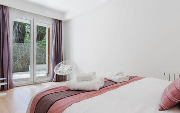 Property slide 21
