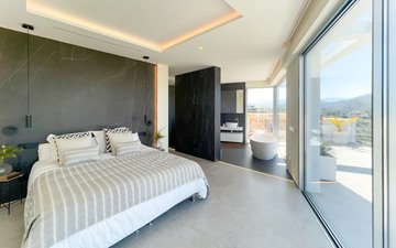 Property slide 40
