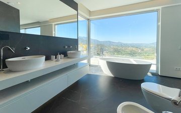 Property slide 44