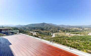 Property slide 46