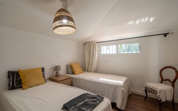 Property slide 19