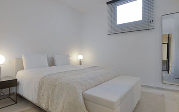 Property slide 38